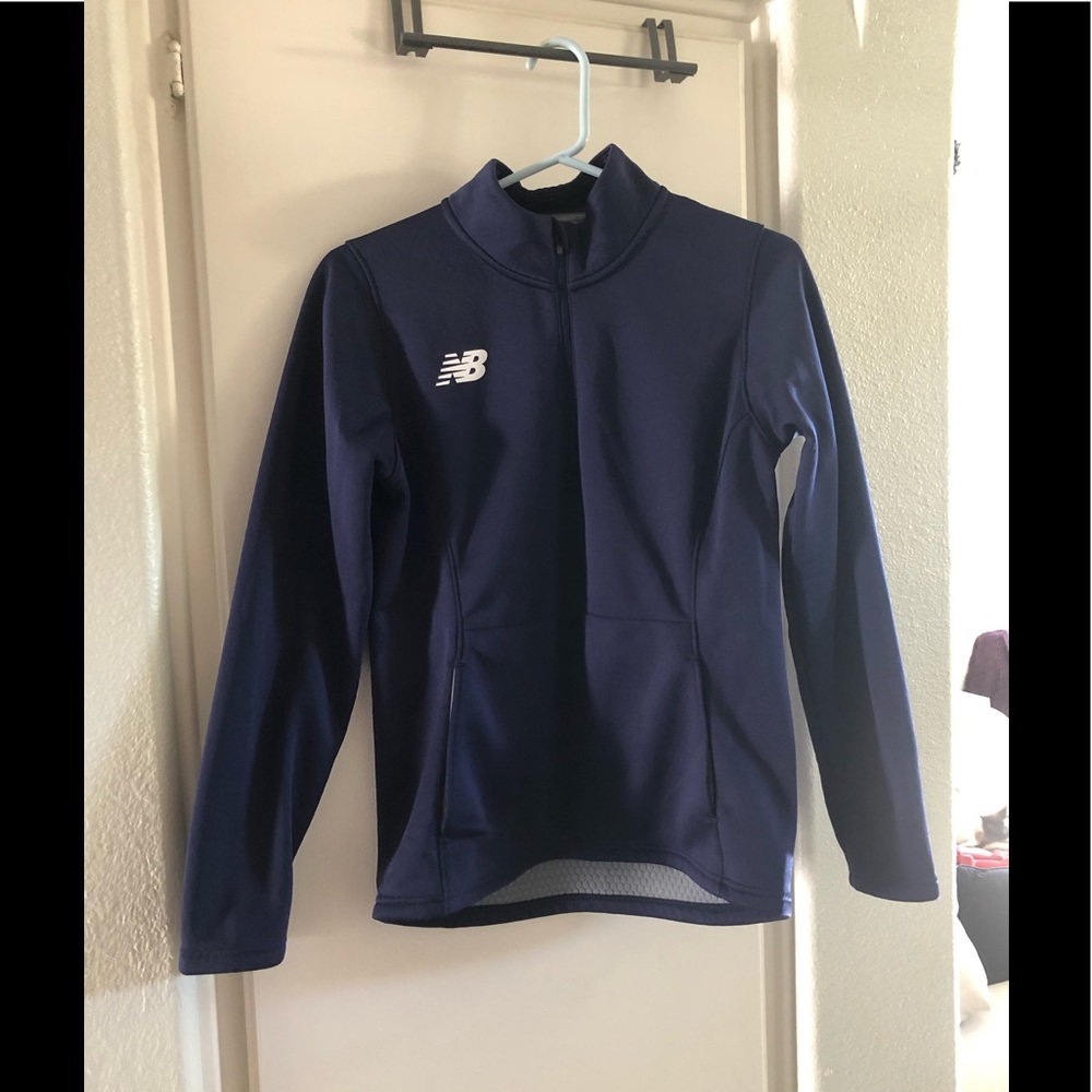 New Balance pullover - Picture 2 of 3